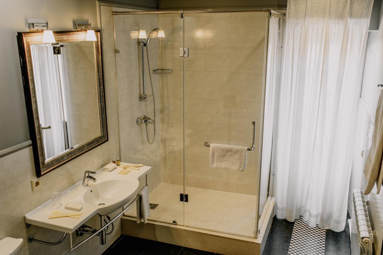 Plaza Hotel Kokshetau Eksteriør bilde