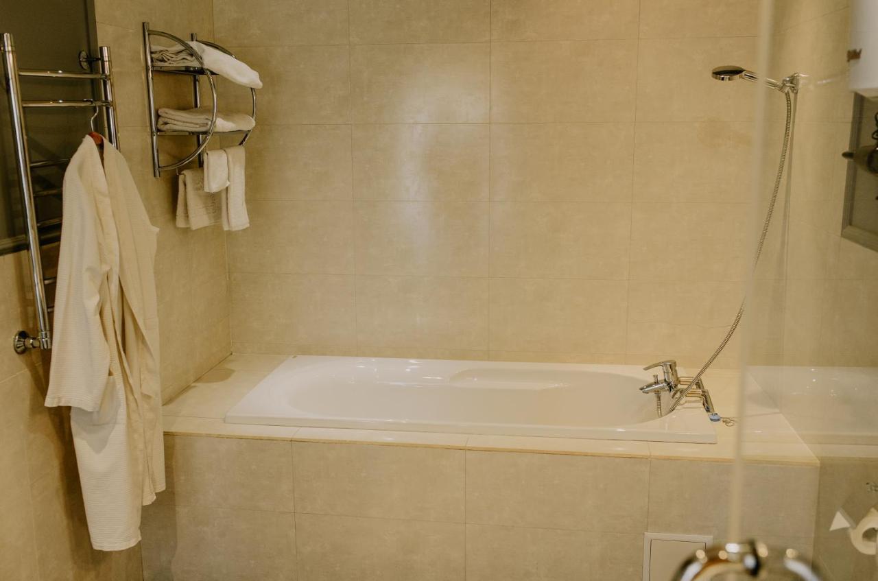 Plaza Hotel Kokshetau Eksteriør bilde